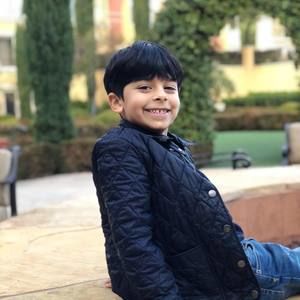 Meet your Posher, Rayan